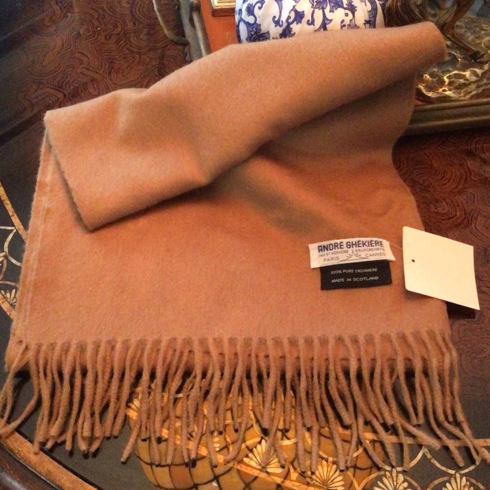 Andre Ghekiere Tan Cashmere Scarf Paris Designer $399